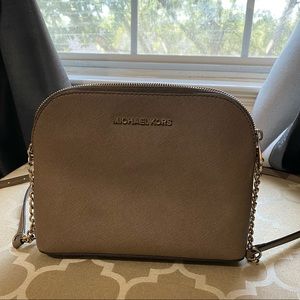 Tan Michael Kors crossbody purse